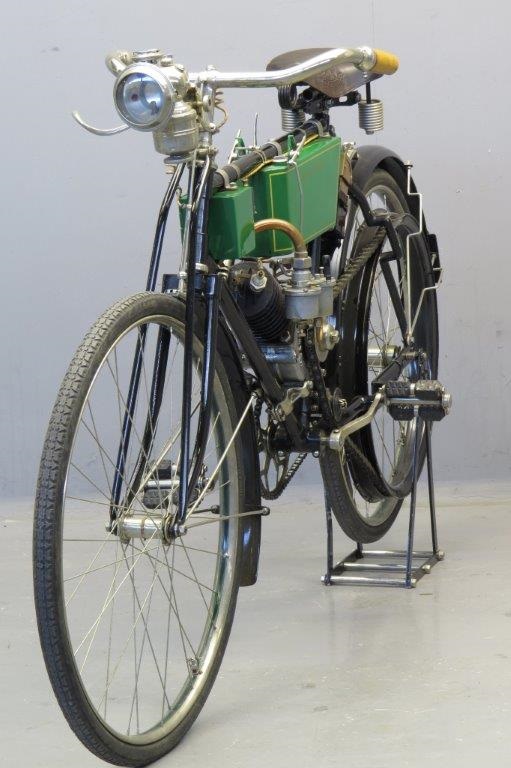 Старинный велоцикл Dalton & Wade 1903