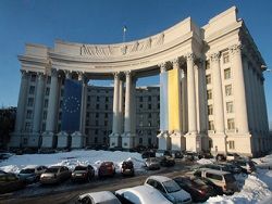МИД Украины отчитал русского дипломата