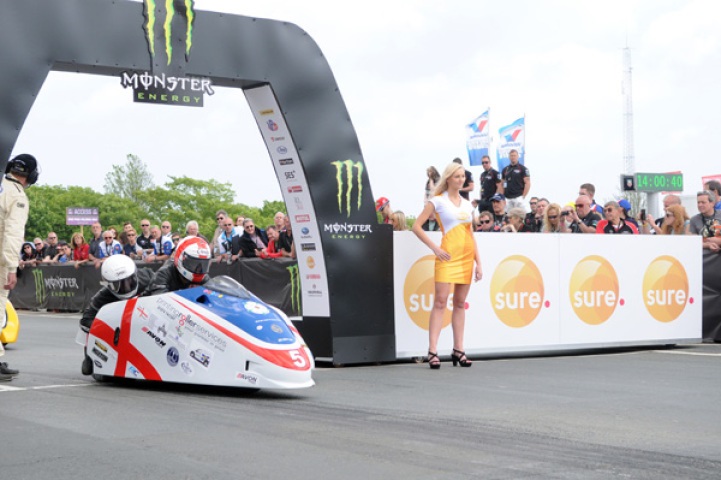 Турист Трофи 2014: результаты первой гонки Sidecar TT