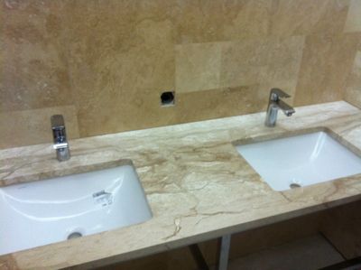 Столешница для ванной из искусственного камня: дизайнерское решение  - выбираем правильно, рекомендации