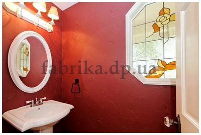 Ванная комната красного цвета  - руководство к действию